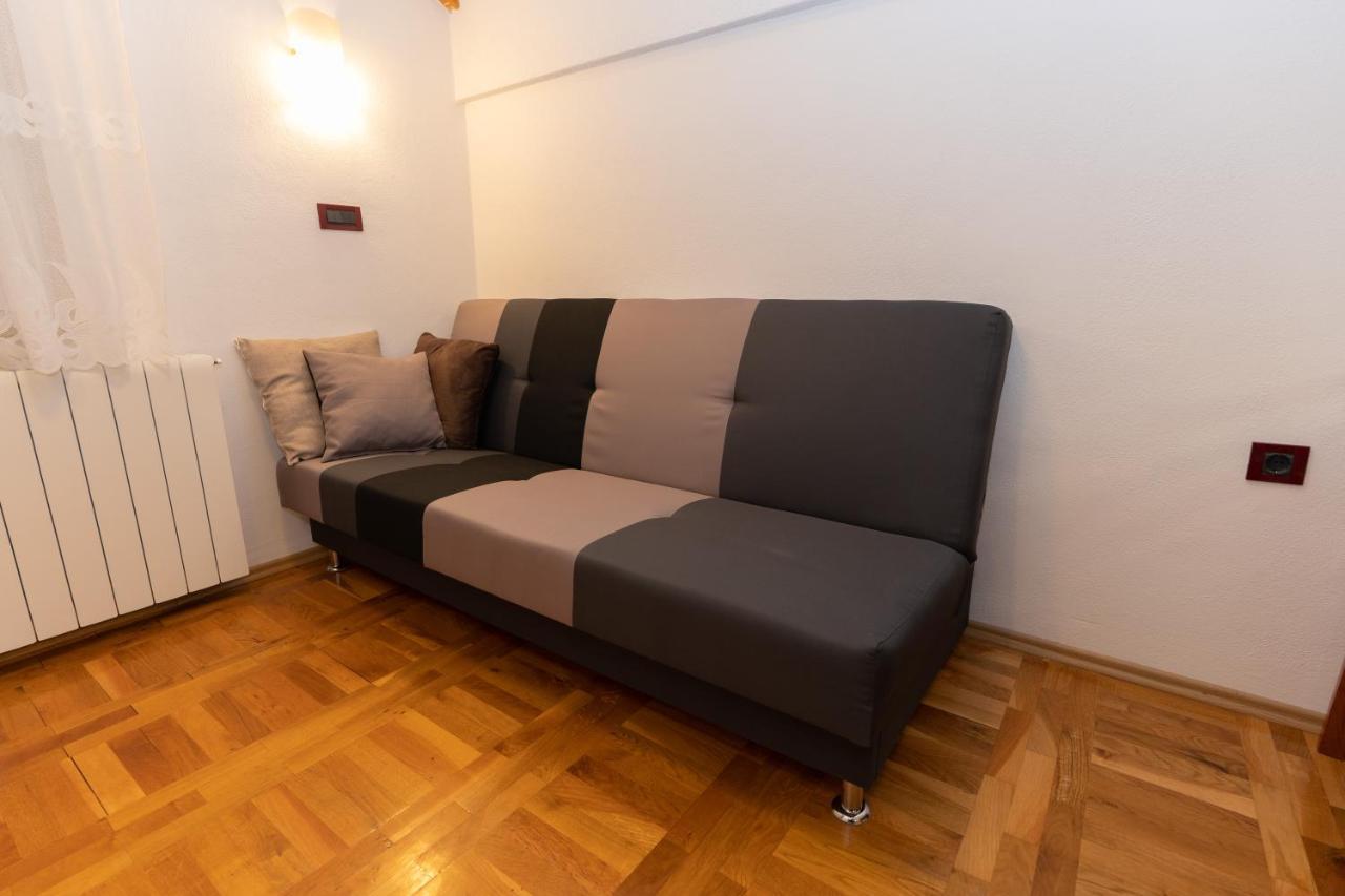 Apartman Miramare Otocac Exterior photo